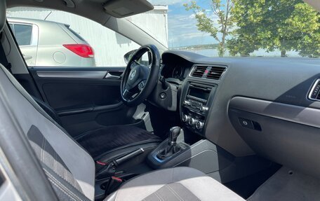 Volkswagen Jetta VI, 2012 год, 760 000 рублей, 5 фотография