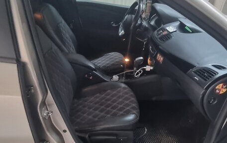 Renault Fluence I, 2010 год, 780 000 рублей, 2 фотография