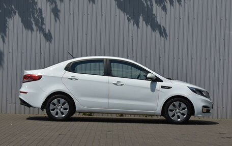 KIA Rio III рестайлинг, 2016 год, 999 000 рублей, 4 фотография