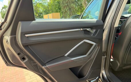 Audi Q3, 2020 год, 4 000 000 рублей, 17 фотография