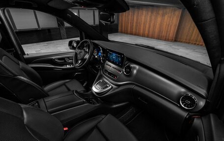 Mercedes-Benz V-Класс, 2023 год, 10 000 000 рублей, 18 фотография