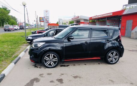 KIA Soul II рестайлинг, 2018 год, 1 000 000 рублей, 2 фотография