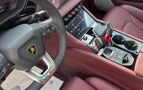 Lamborghini Urus I, 2025 год, 38 000 000 рублей, 11 фотография