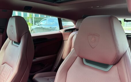 Lamborghini Urus I, 2025 год, 38 000 000 рублей, 10 фотография