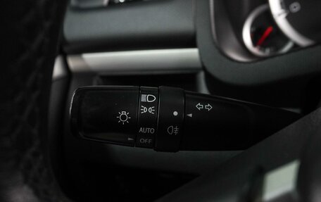 Suzuki Swift IV, 2011 год, 899 000 рублей, 17 фотография