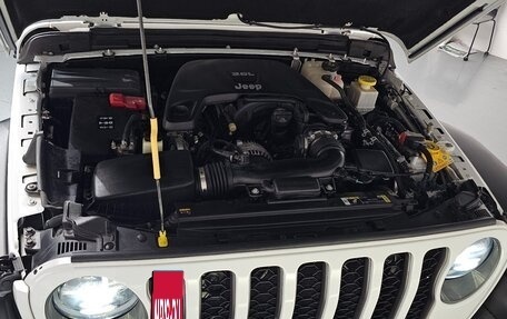 Jeep Gladiator, 2021 год, 5 400 000 рублей, 17 фотография