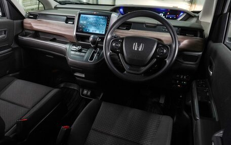 Honda Freed II, 2020 год, 1 699 000 рублей, 6 фотография