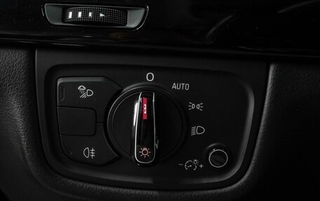 Audi A8, 2013 год, 1 779 000 рублей, 19 фотография