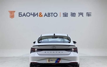 Hyundai Elantra, 2023 год, 1 520 000 рублей, 7 фотография