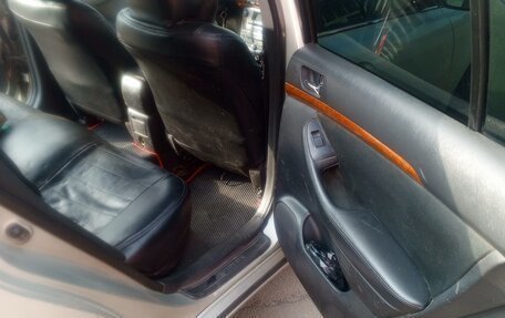 Toyota Avensis III рестайлинг, 2006 год, 600 000 рублей, 9 фотография