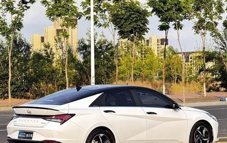 Hyundai Elantra, 2022 год, 1 490 000 рублей, 7 фотография