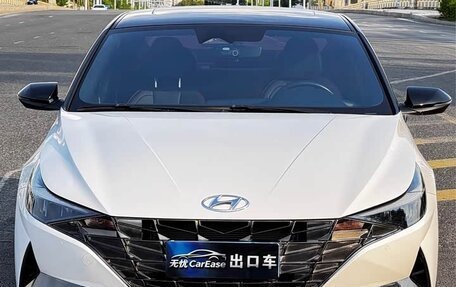 Hyundai Elantra, 2022 год, 1 490 000 рублей, 13 фотография