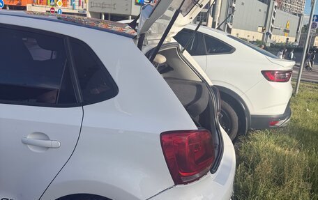 Volkswagen Polo VI (EU Market), 2011 год, 600 000 рублей, 3 фотография
