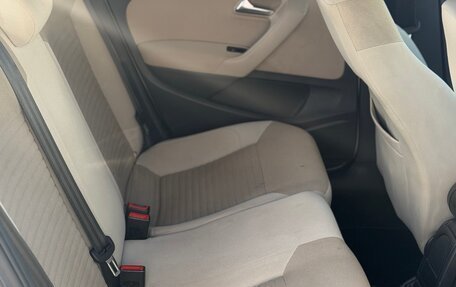 Volkswagen Polo VI (EU Market), 2011 год, 600 000 рублей, 15 фотография