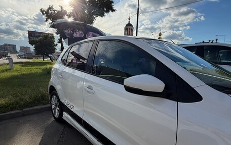 Volkswagen Polo VI (EU Market), 2011 год, 600 000 рублей, 12 фотография