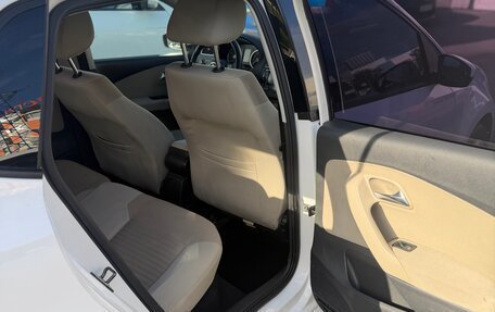 Volkswagen Polo VI (EU Market), 2011 год, 600 000 рублей, 14 фотография