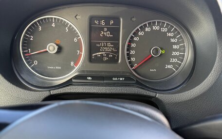 Volkswagen Polo VI (EU Market), 2011 год, 600 000 рублей, 20 фотография