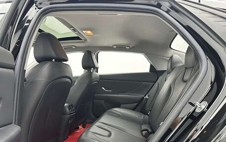 Hyundai Elantra, 2022 год, 1 440 000 рублей, 4 фотография
