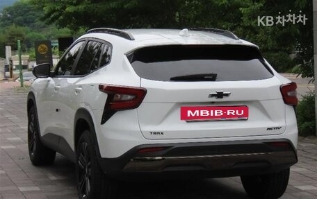 Chevrolet Trax, 2024 год, 1 430 000 рублей, 4 фотография