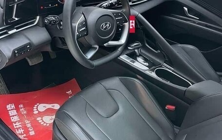 Hyundai Elantra, 2022 год, 1 580 000 рублей, 17 фотография