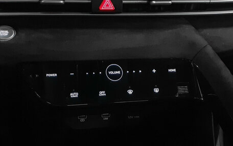 Hyundai Elantra, 2021 год, 2 060 000 рублей, 17 фотография