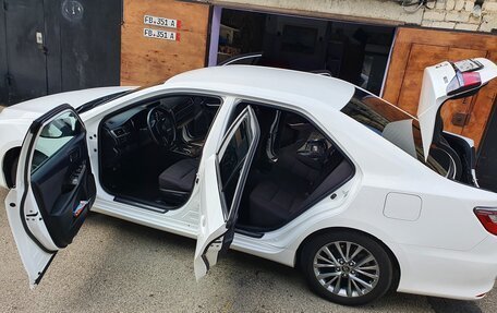 Toyota Camry, 2015 год, 2 500 000 рублей, 9 фотография