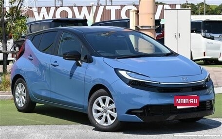 Toyota Aqua, 2026 год, 2 000 000 рублей, 2 фотография