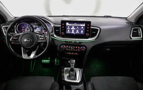 KIA cee'd III, 2020 год, 1 970 000 рублей, 9 фотография