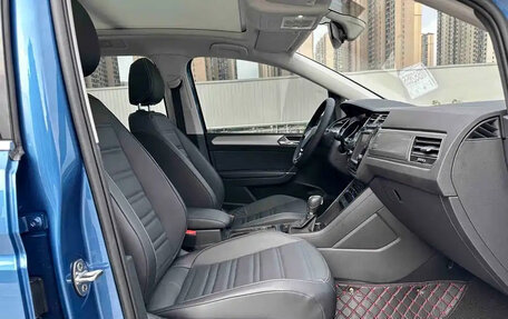 Volkswagen Touran III, 2021 год, 1 649 660 рублей, 17 фотография
