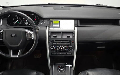 Land Rover Discovery Sport I рестайлинг, 2017 год, 1 530 123 рублей, 8 фотография