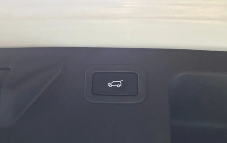 Land Rover Discovery Sport I рестайлинг, 2017 год, 1 530 123 рублей, 17 фотография