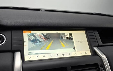 Land Rover Discovery Sport I рестайлинг, 2017 год, 1 530 123 рублей, 13 фотография
