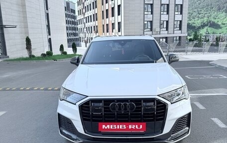 Audi Q7, 2020 год, 7 000 000 рублей, 4 фотография
