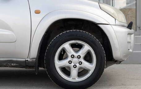 Toyota RAV4, 2003 год, 600 000 рублей, 9 фотография