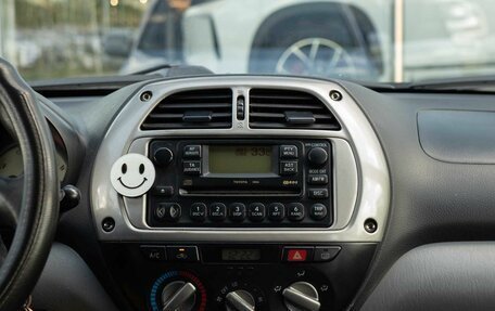 Toyota RAV4, 2003 год, 600 000 рублей, 13 фотография