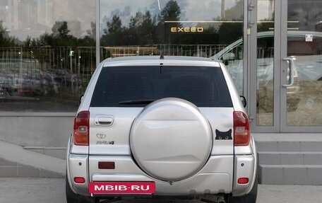 Toyota RAV4, 2003 год, 600 000 рублей, 6 фотография