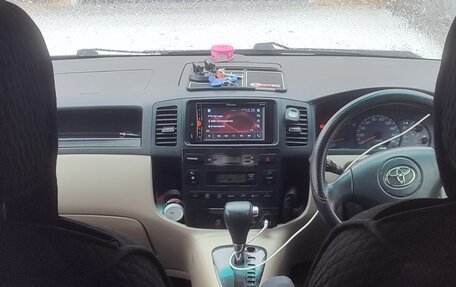 Toyota Corolla Spacio II, 2005 год, 510 000 рублей, 8 фотография