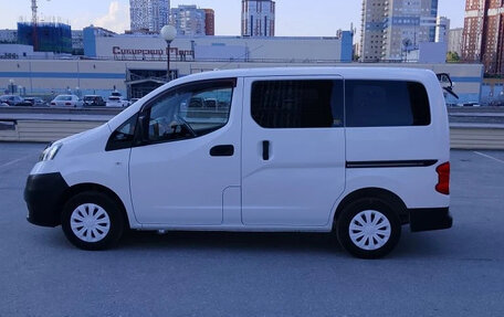 Nissan NV200, 2015 год, 1 250 000 рублей, 8 фотография