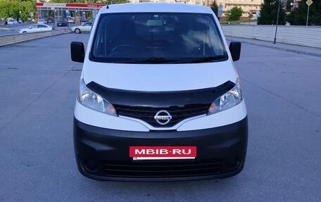 Nissan NV200, 2015 год, 1 250 000 рублей, 2 фотография