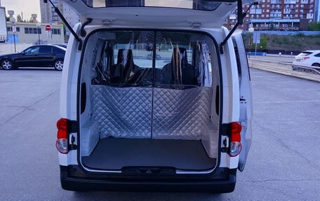 Nissan NV200, 2015 год, 1 250 000 рублей, 11 фотография
