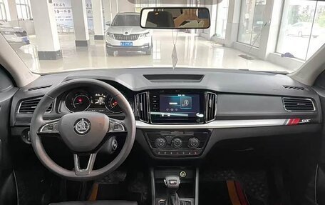 Skoda Kamiq I, 2022 год, 1 720 000 рублей, 6 фотография