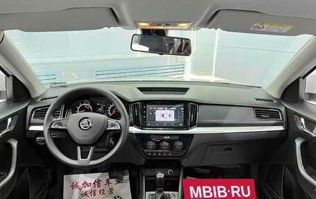 Skoda Kamiq I, 2023 год, 1 700 000 рублей, 2 фотография