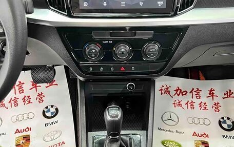 Skoda Kamiq I, 2023 год, 1 700 000 рублей, 16 фотография