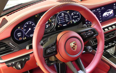 Porsche 911, 2023 год, 15 000 000 рублей, 4 фотография