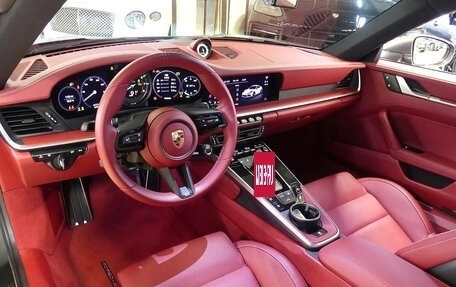 Porsche 911, 2023 год, 15 000 000 рублей, 5 фотография