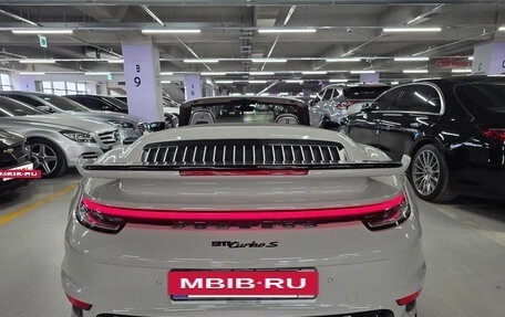 Porsche 911, 2023 год, 22 000 000 рублей, 9 фотография