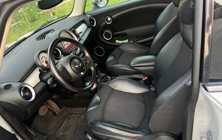 MINI Hatch, 2010 год, 800 000 рублей, 16 фотография