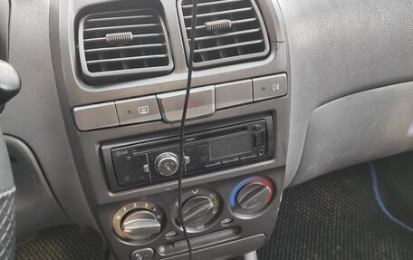 Hyundai Accent II, 2004 год, 280 000 рублей, 7 фотография