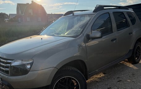 Renault Duster I рестайлинг, 2013 год, 830 000 рублей, 2 фотография