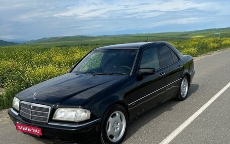 Mercedes-Benz C-Класс, 1998 год, 500 000 рублей, 1 фотография